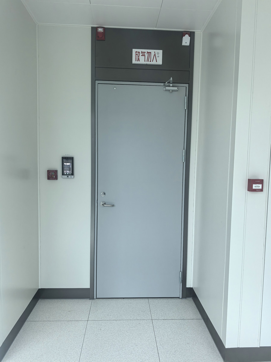 防火门实拍