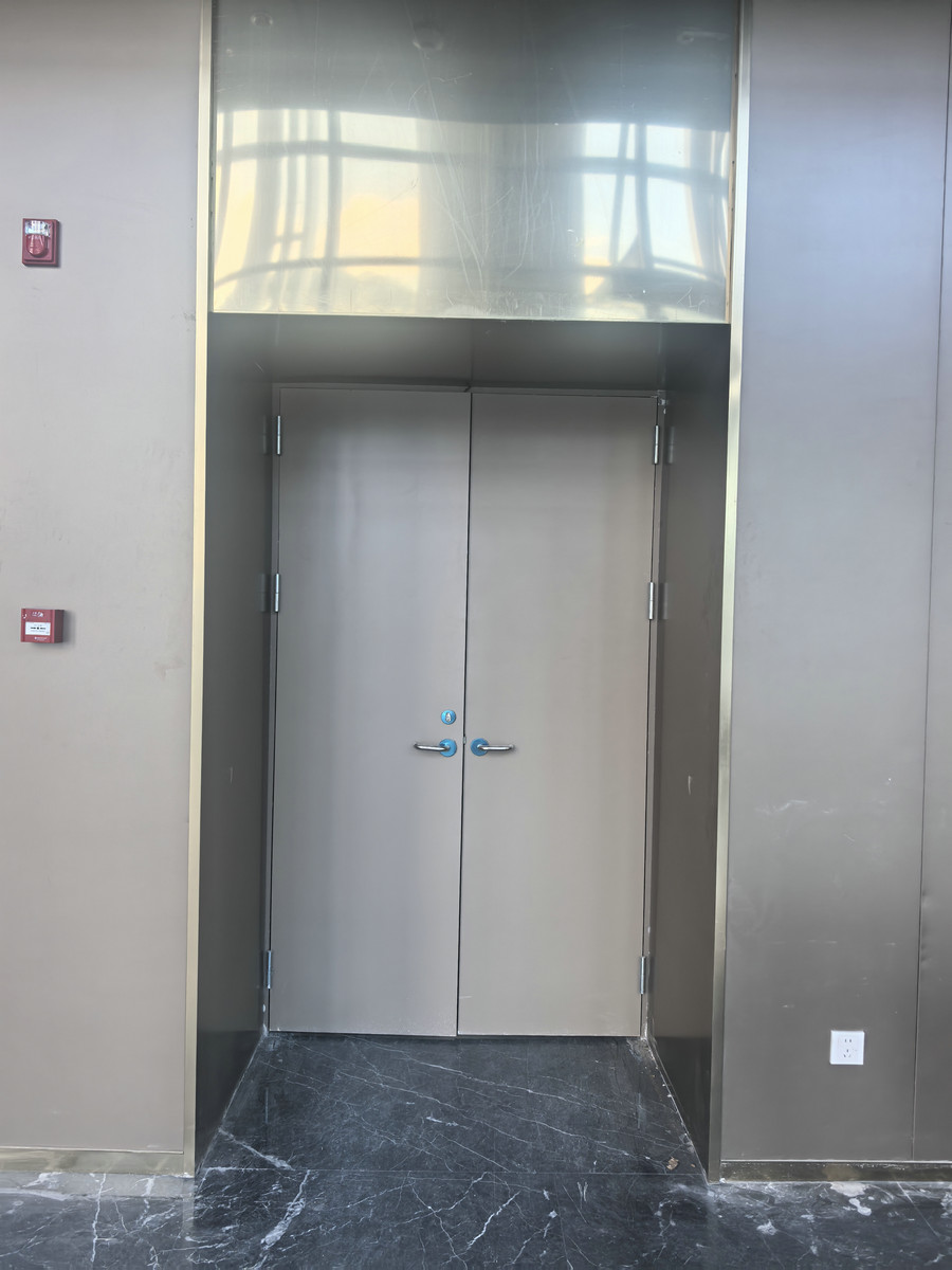 防火门实拍